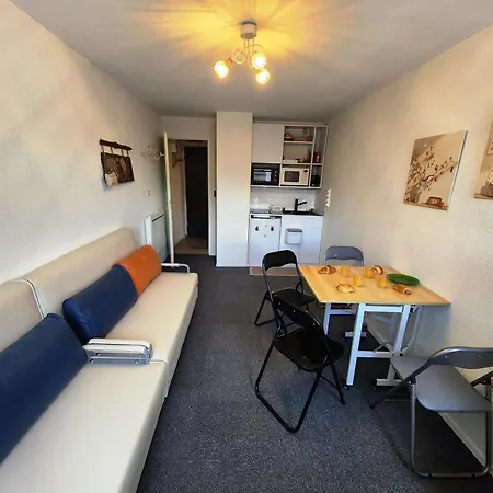 Apartment Pratique En Rdc, Au Calme, Avec Vue Le Haut-Breda