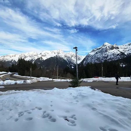 Pratique En Rdc, Au Calme, Avec Vue *